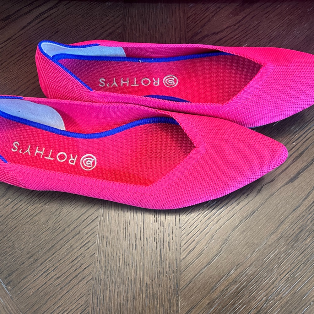 Rothy’s Watermelon colored Point shoe
